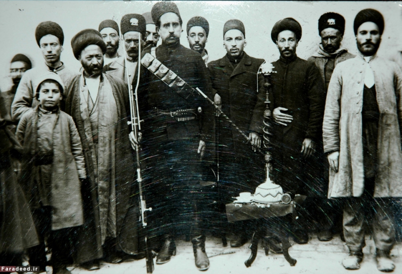 ستارخان و یارانش